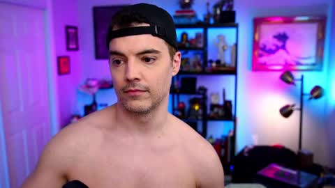 Max Hughes online show from June 21, 3:56 am