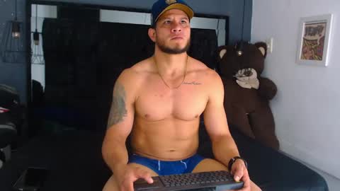 Maximiliano online show from June 7, 7:54 pm