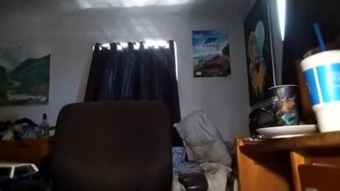 maximillianpayan95 online show from June 27, 7:41 pm