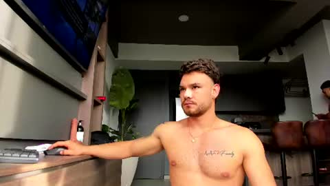 maximo_and_marcelo online show from June 29, 12:05 pm