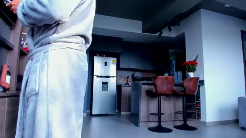 maximo_and_marcelo online show from May 16, 12:03 pm