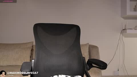 Sebastian online show from May 4, 11:28 pm