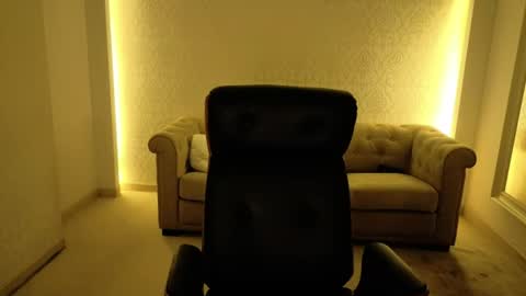 MaxKaiden online show from July 2, 4:07 am