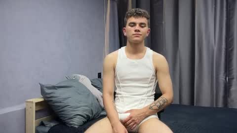 Max online show from June 4, 2:34 pm