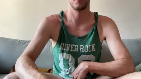 MaxXxurbate online show from July 8, 12:20 pm