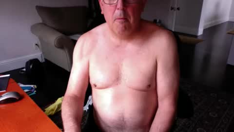 mdog9669 online show from May 30, 3:23 pm