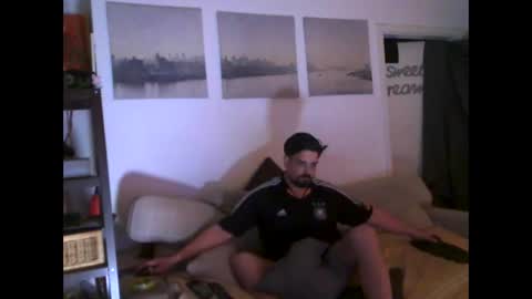 Dennis2Menace online show from May 22, 7:19 pm