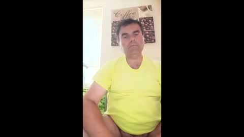 menlav72 online show from June 5, 10:54 am