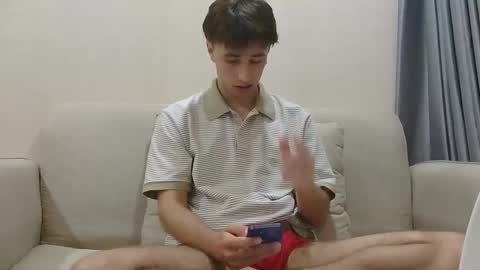 Mark online show from May 7, 1:55 pm
