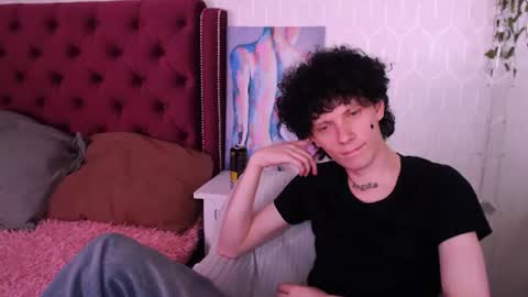 metlvv online show from August 6, 8:37 pm