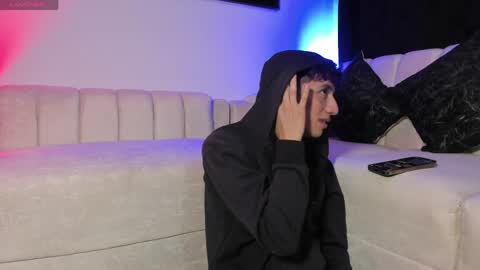 MATHIAS online show from May 5, 4:58 am