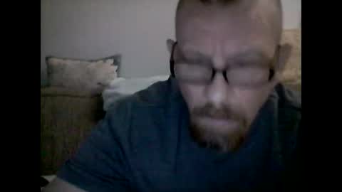 mhitch924 online show from May 23, 1:11 am