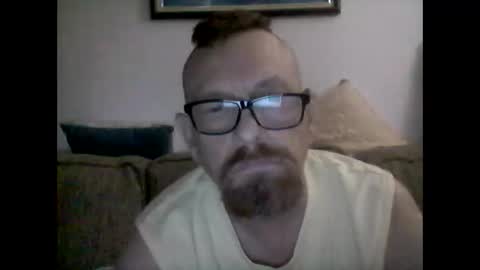 mhitch924 online show from May 8, 1:50 am