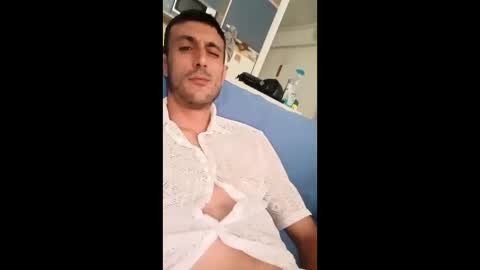 miamihotboyes online show from May 18, 2:12 pm