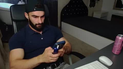 MicahLane online show from July 19, 5:02 am