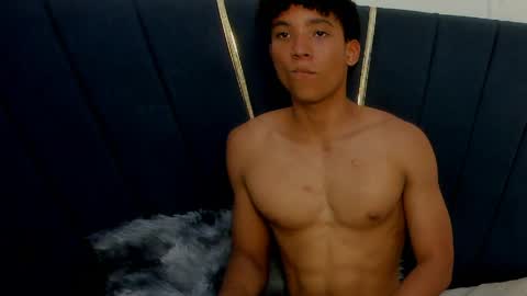michael_cum23 online show from May 18, 9:19 pm