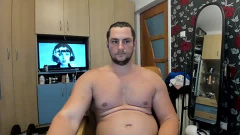 michaelragnar90 online show from July 15, 11:28 am
