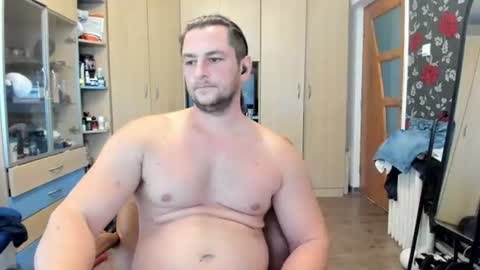 michaelragnar90 online show from July 14, 11:05 am
