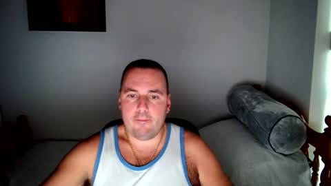 micic3 online show from August 9, 12:29 am