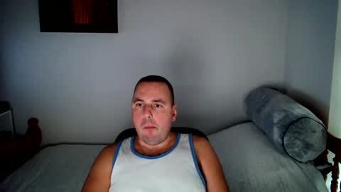 micic3 online show from August 8, 12:28 am