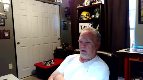 midwestdad09 online show from August 3, 11:49 am