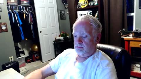 midwestdad09 online show from July 31, 1:27 am