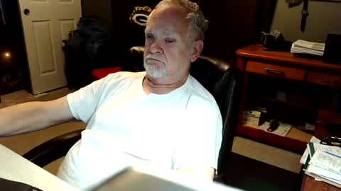 midwestdad09 online show from July 29, 12:42 am
