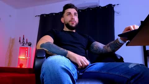 MightyAaron online show from July 23, 3:15 am
