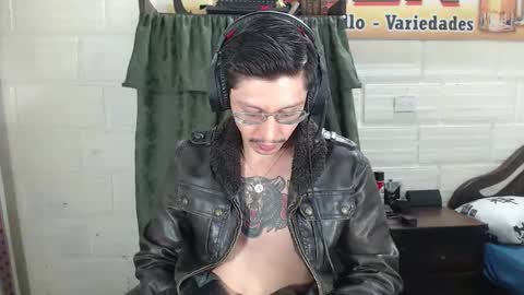 Miguel  Independent Model  online show from April 26, 1:52 pm