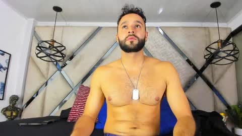 --- Mike --- online show from June 9, 9:38 pm