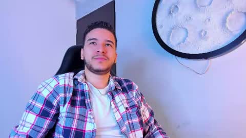 Mike  online show from July 30, 12:04 pm