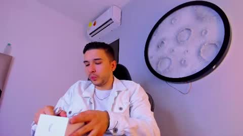 Mike  online show from June 29, 11:54 am