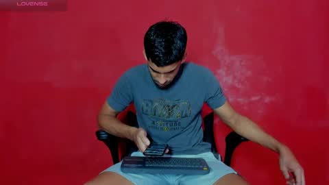 mike_shelby21 online show from May 5, 7:36 pm