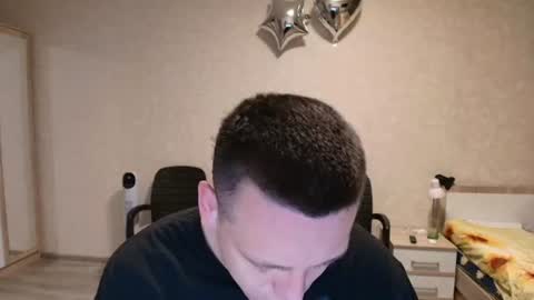Michael online show from July 18, 8:03 pm