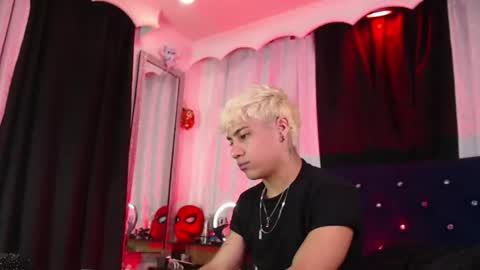Milan Anxel online show from July 23, 1:58 am