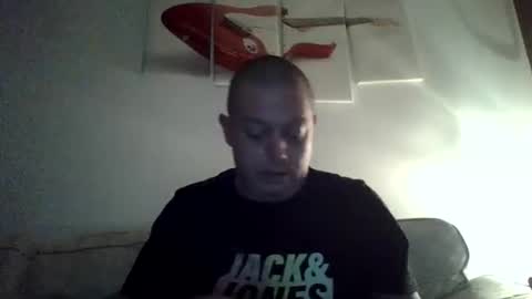 niceguy81 online show from May 6, 9:59 pm