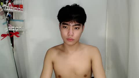 mingkla_man online show from June 26, 9:01 am