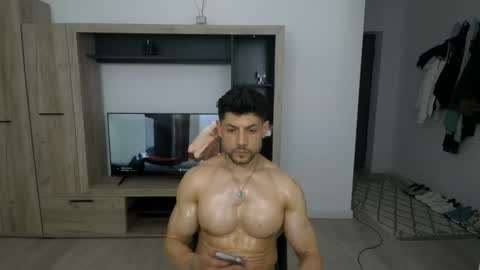 fitbody online show from May 7, 2:06 pm