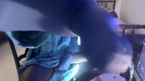 montydxxx2 online show from June 3, 5:42 am