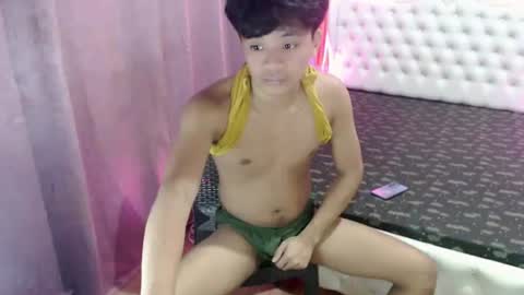 hardmorenoxx online show from July 8, 10:19 am