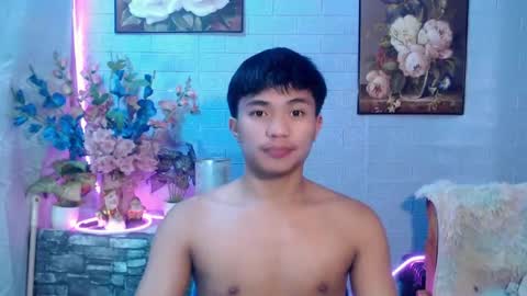 mostwantedtwink online show from July 25, 4:04 pm
