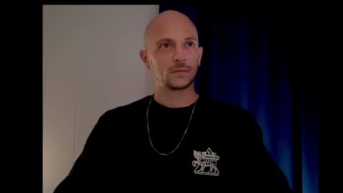 mount_vesuvius online show from July 23, 6:43 am
