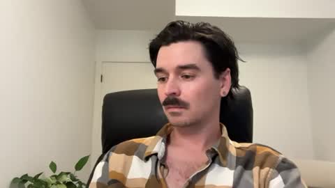 moustachematt online show from June 10, 3:19 am