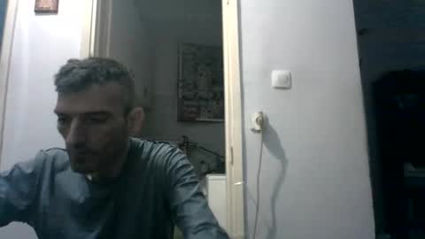 mppempis81 online show from May 11, 10:40 pm