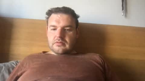 mr834565 online show from May 1, 8:28 am