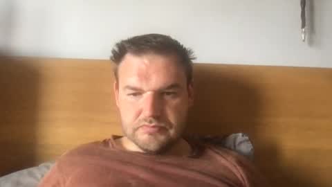 mr834565 online show from May 2, 11:57 am