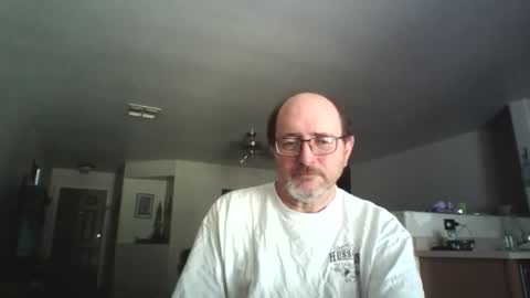 MrAnonymou57 online show from April 29, 5:41 pm