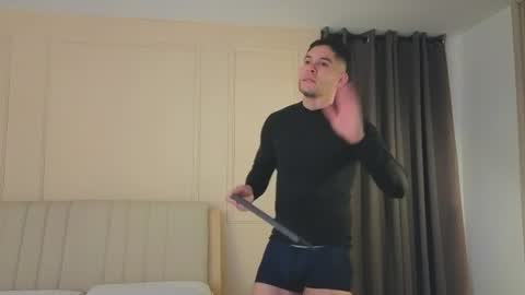 Danny  Aleja online show from June 20, 1:43 am