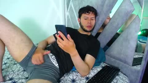 Dominic online show from April 28, 2:27 am