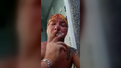 mr_i_ online show from July 12, 9:33 am